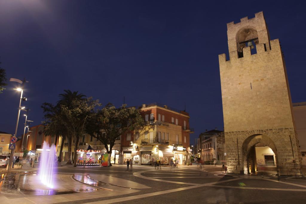 Hotel Mistral Oristano Exterior foto